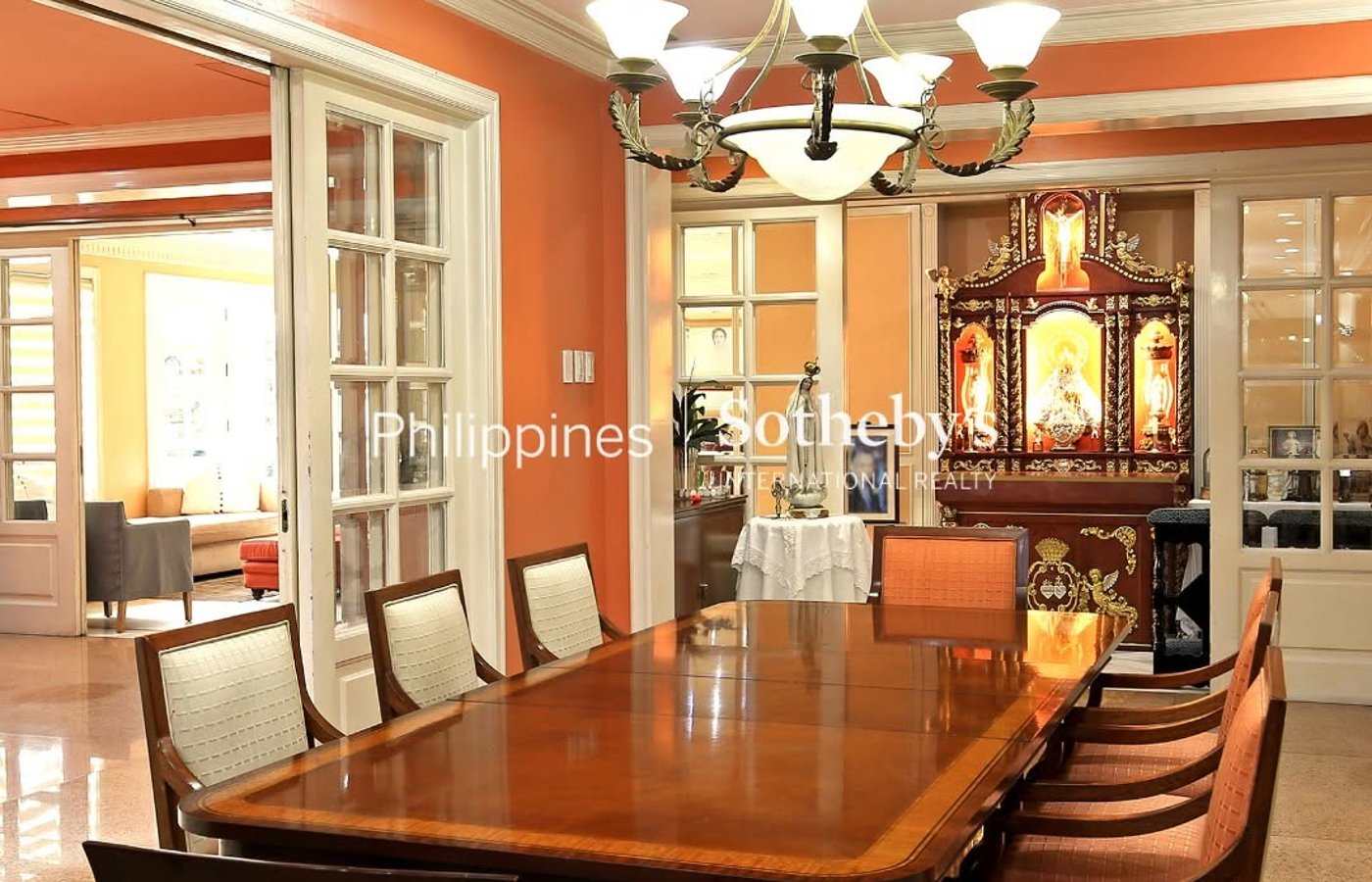 Photo 4 of 10 — 6BR house for sale, Greenmeadows Subdivision, Quezon City