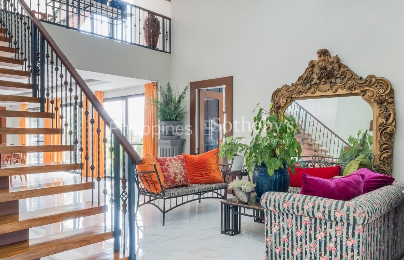 Photo 3 of 10 — 12BR house for rent, White Plains Village, Quezon City