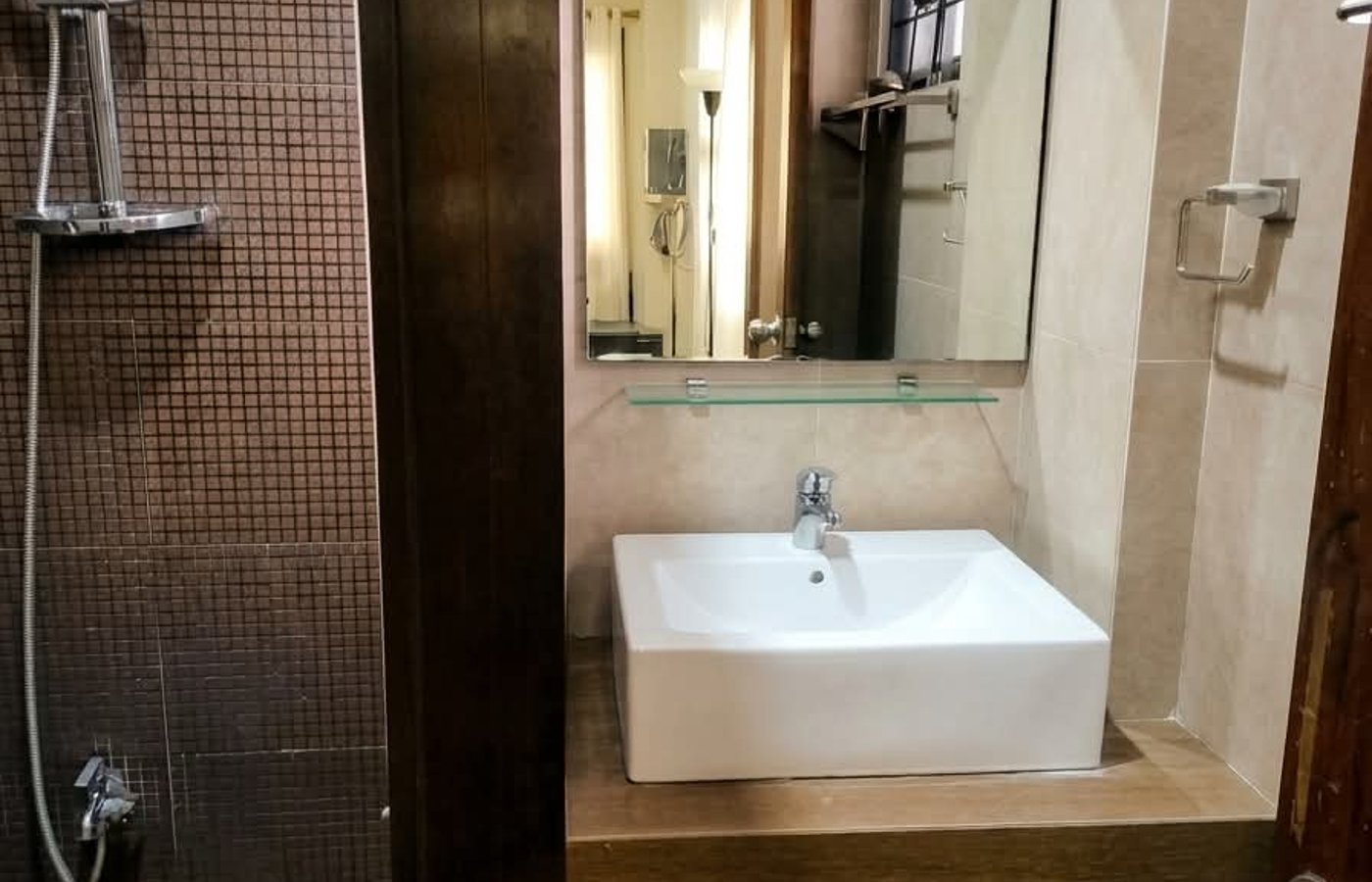 Photo 8 of 10 — 4BR house for sale, Quezon City