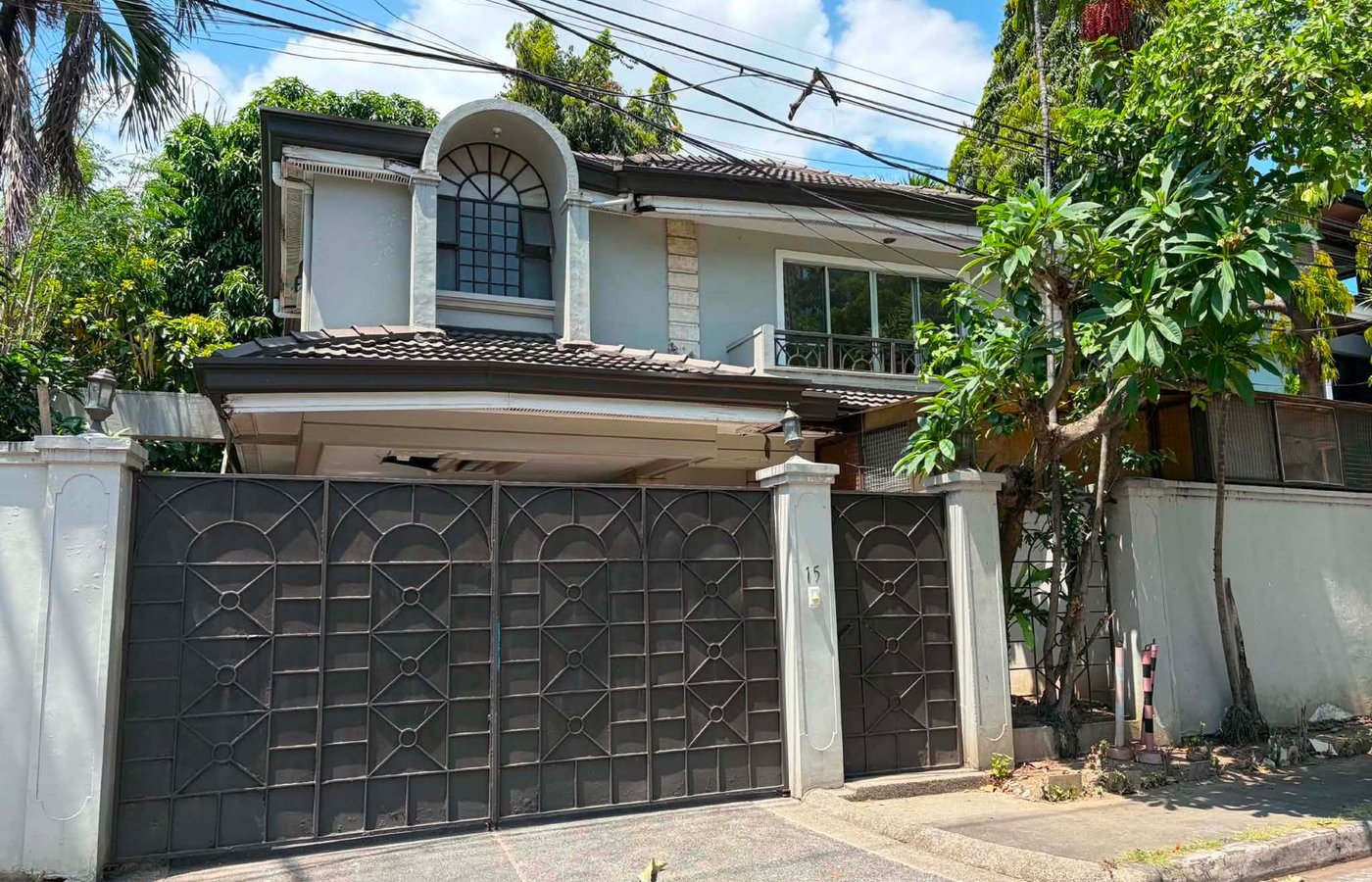 Photo 5 of 9 — 4BR house for sale, Acropolis, Quezon City