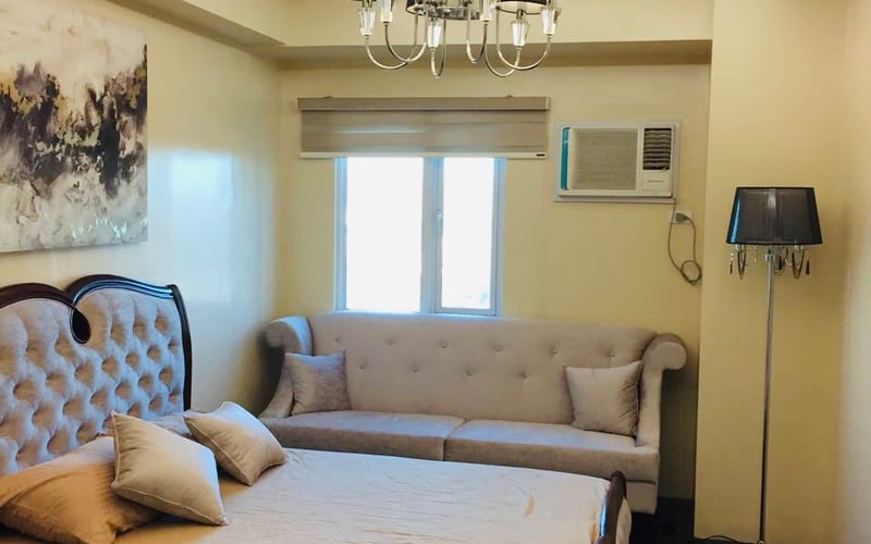 For Sale: Modern Open-Concept 1BR Condo for Sale in Grass Residences Quezon City