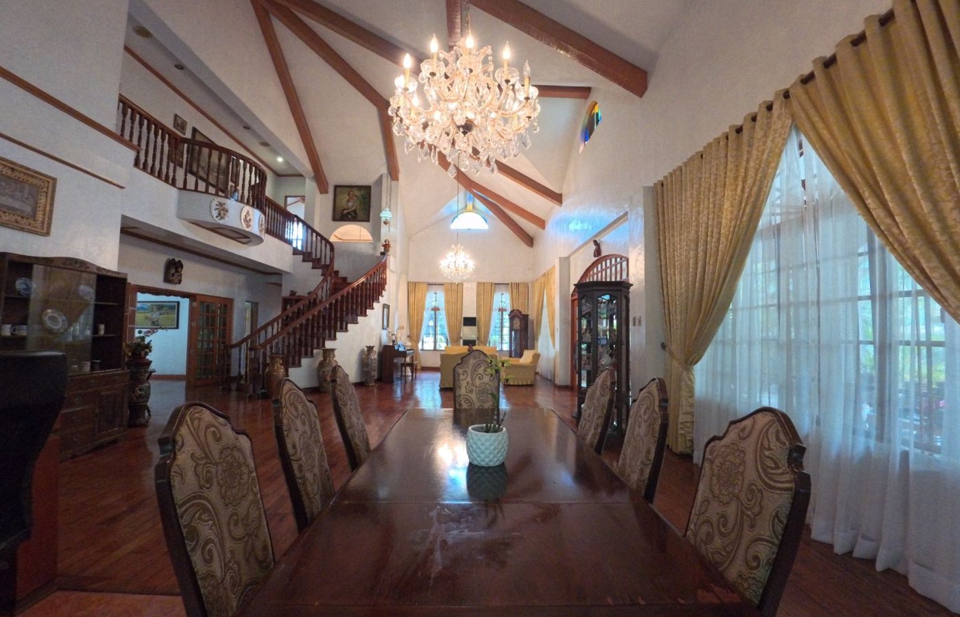Photo 5 of 10 — 5BR house for sale, Loyola Grand Villas, Quezon City