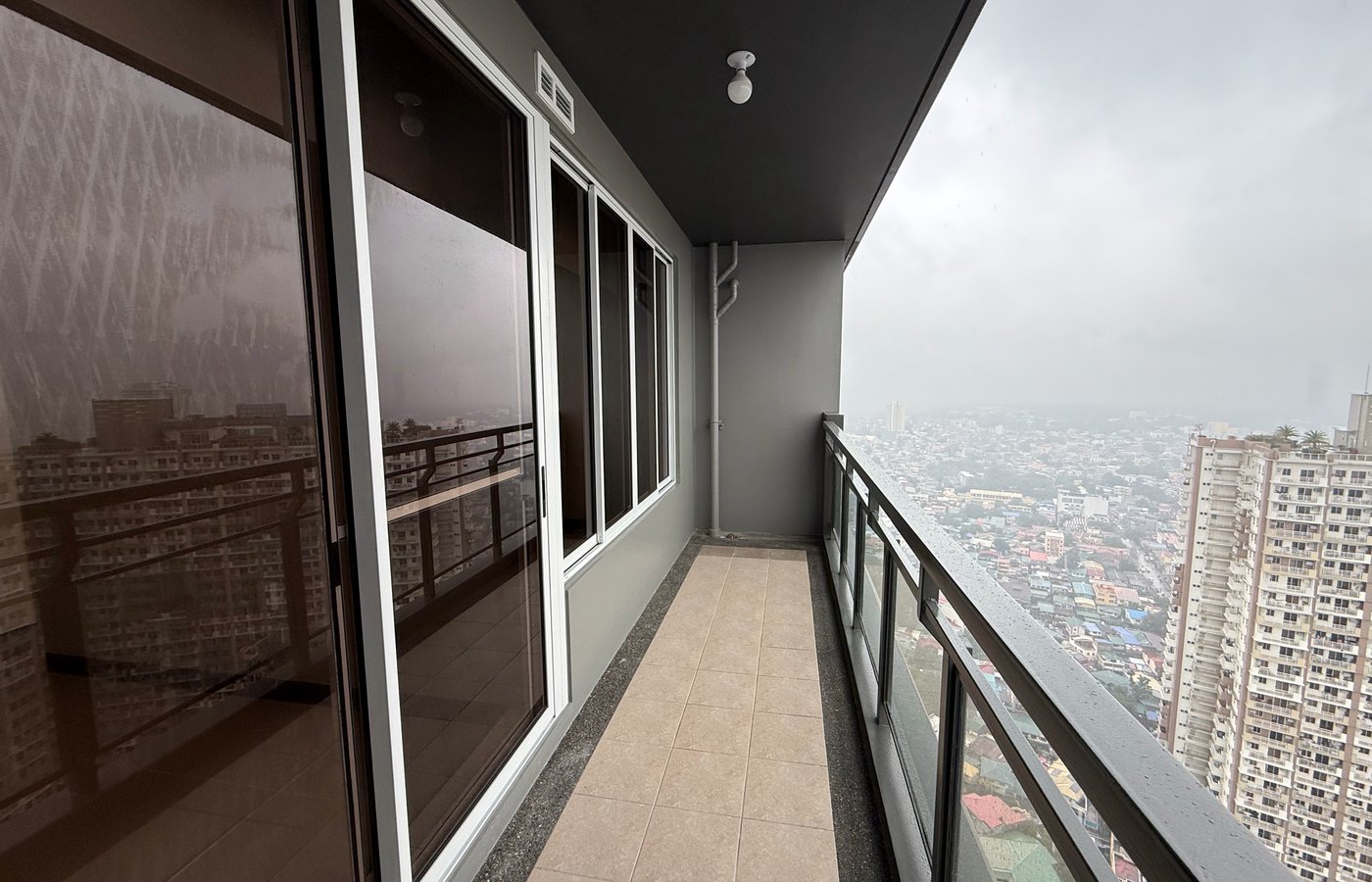 Photo 9 of 9 — 2BR condo for rent, The Oriana, Quezon City
