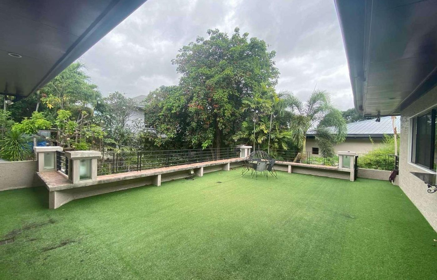 Photo 8 of 10 — 5BR house for sale, Ayala Alabang Village, Muntinlupa