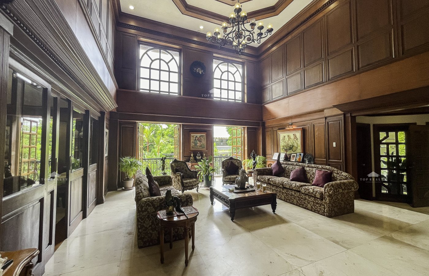 Photo 4 of 10 — 6BR house for sale, Loyola Grand Villas, Quezon City