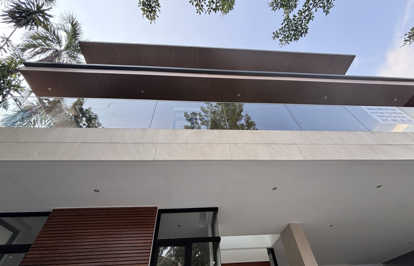 Photo 2 of 8 — 7BR house for sale, White Plains, Quezon City