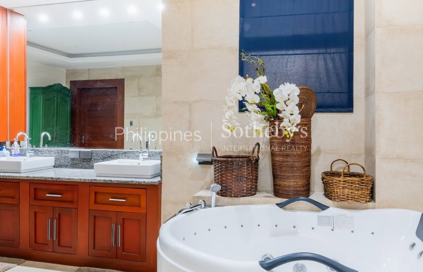 Photo 10 of 10 — 12BR house for rent, White Plains Village, Quezon City