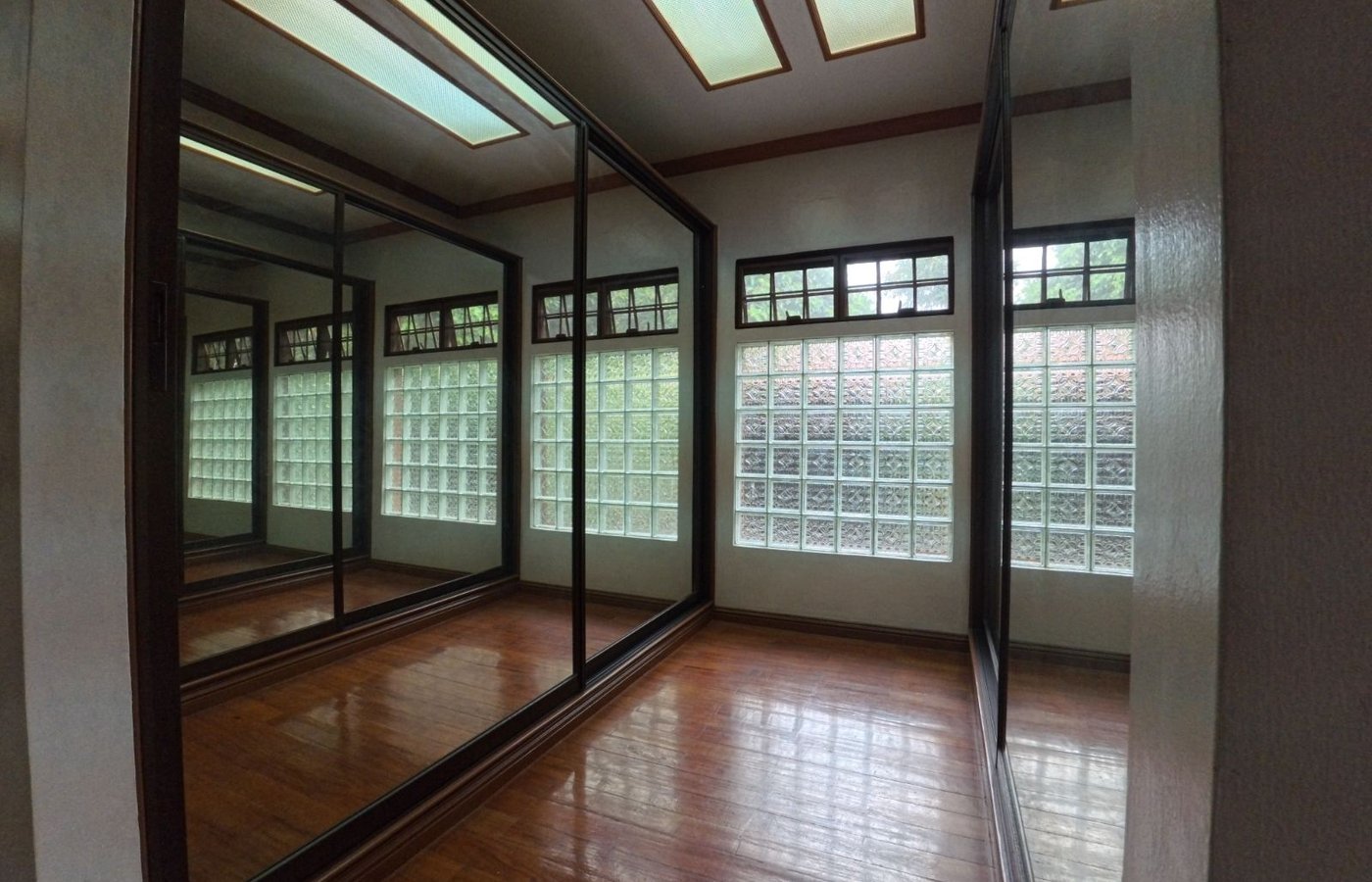Photo 10 of 10 — 5BR house for sale, Loyola Grand Villas, Quezon City