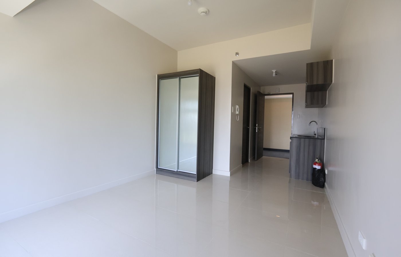 Photo 4 of 10 — Condo for rent, Cirrus, Pasig