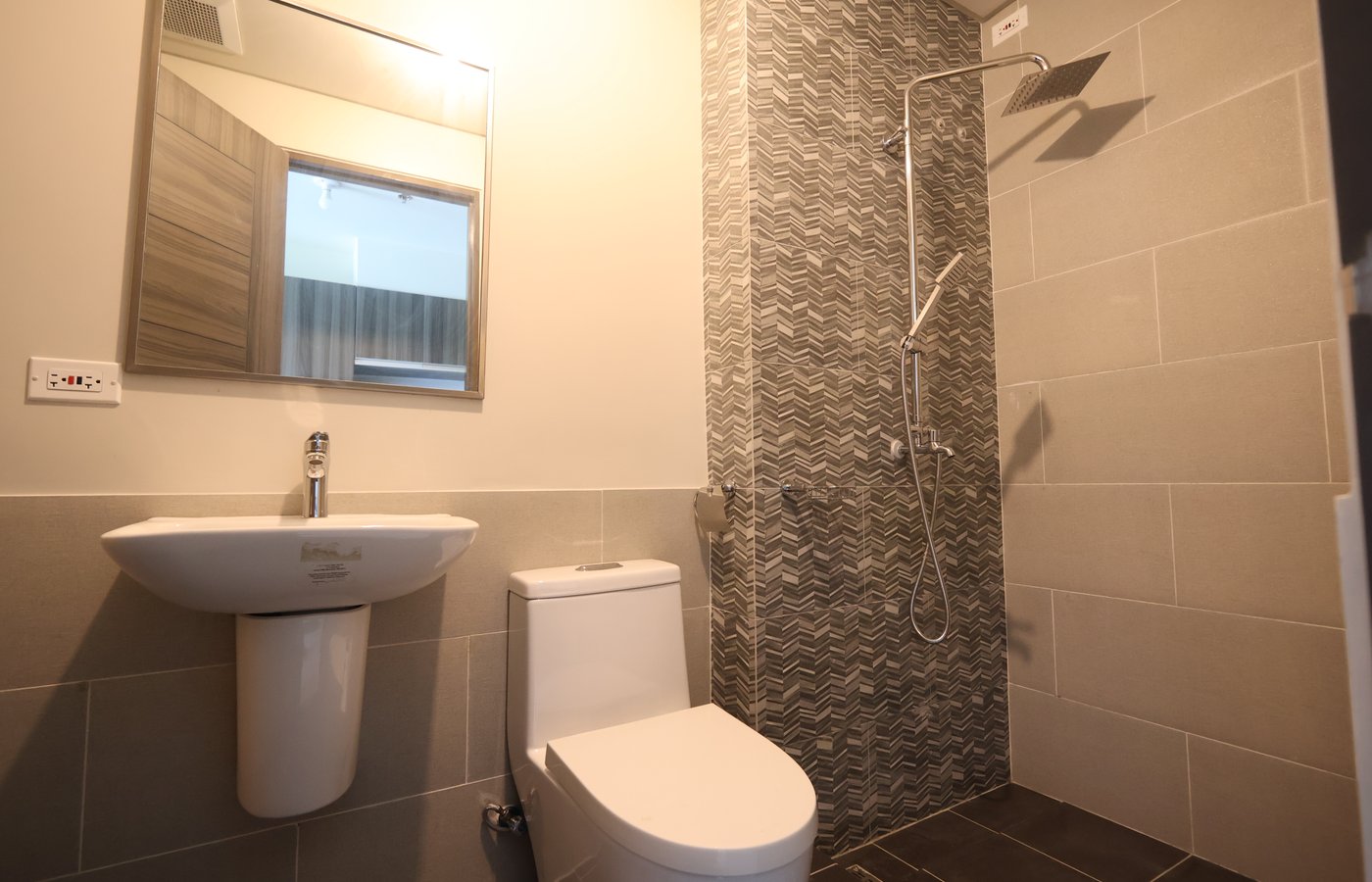 Photo 6 of 10 — Condo for rent, Cirrus, Pasig