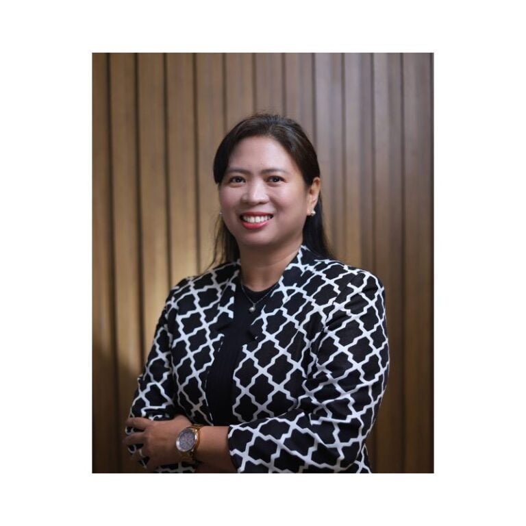 CHRISTINE DELA CRUZ