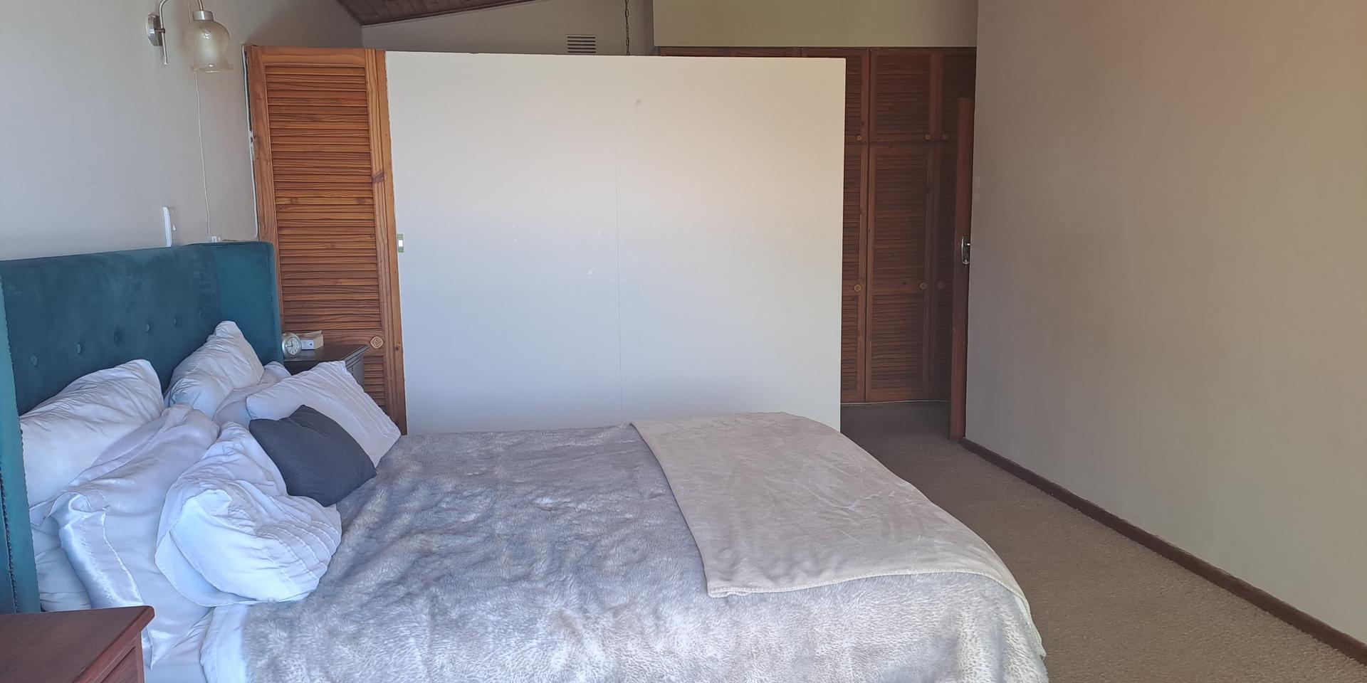 Image 5 of 6
