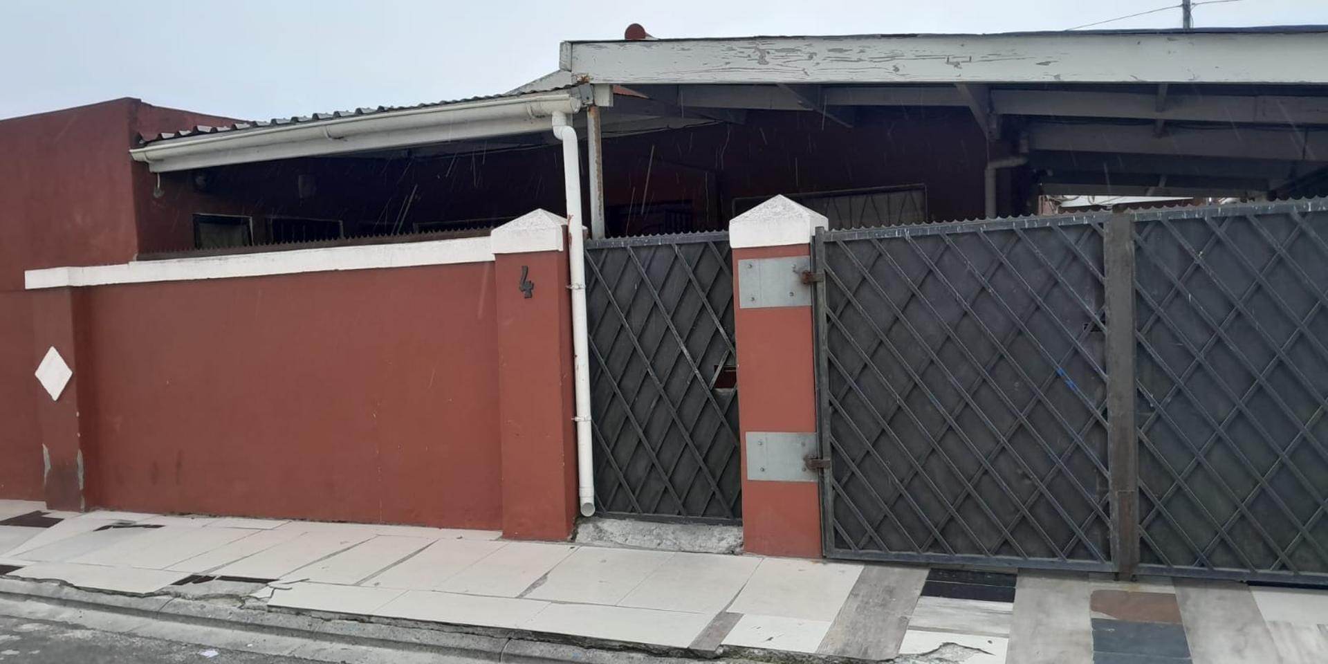 Image 1 of 6