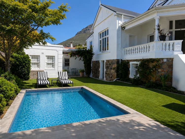 Main property image