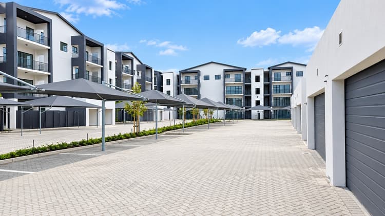 Main property image