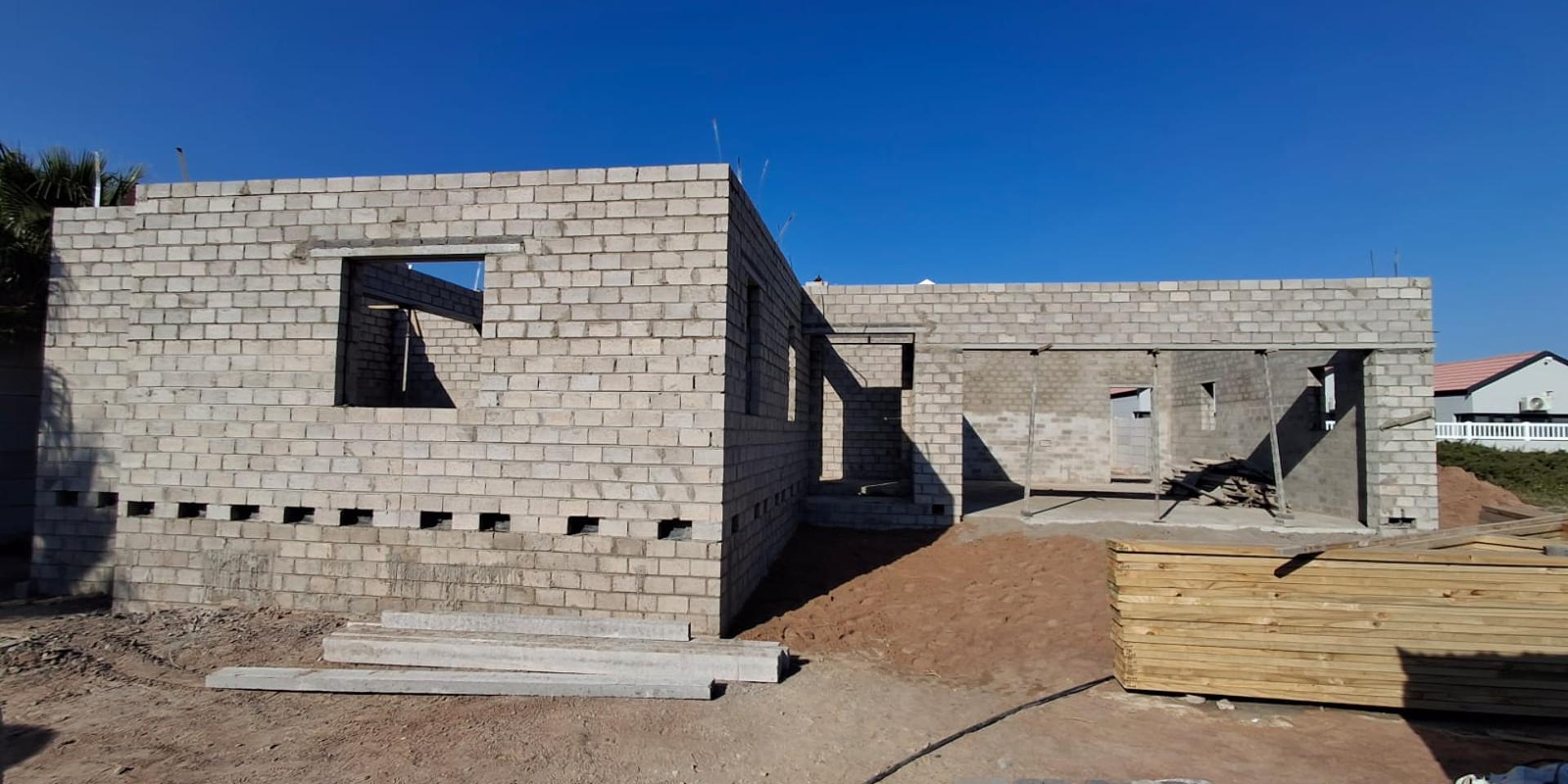 Image 3 of 6