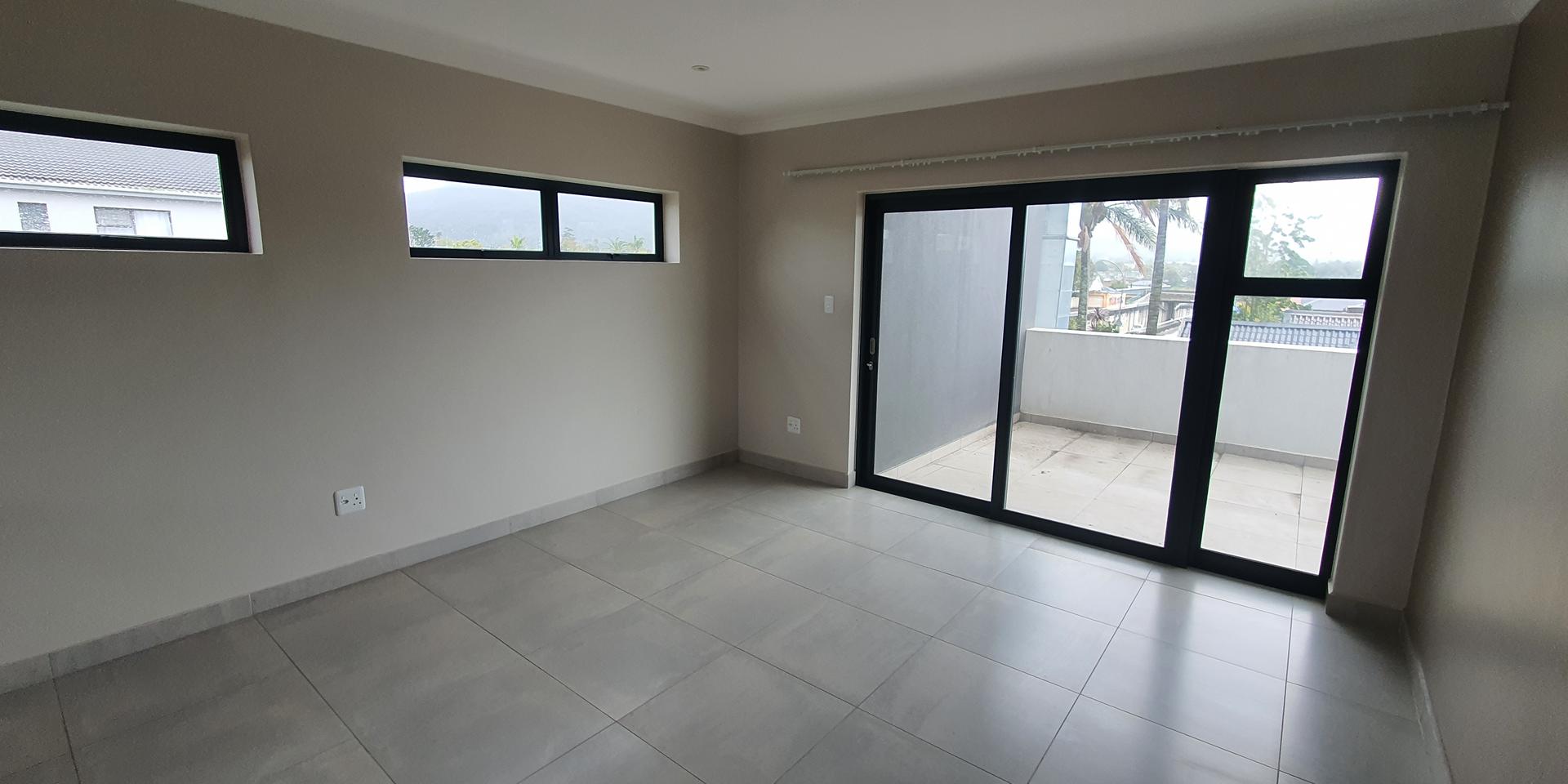 Image 2 of 6