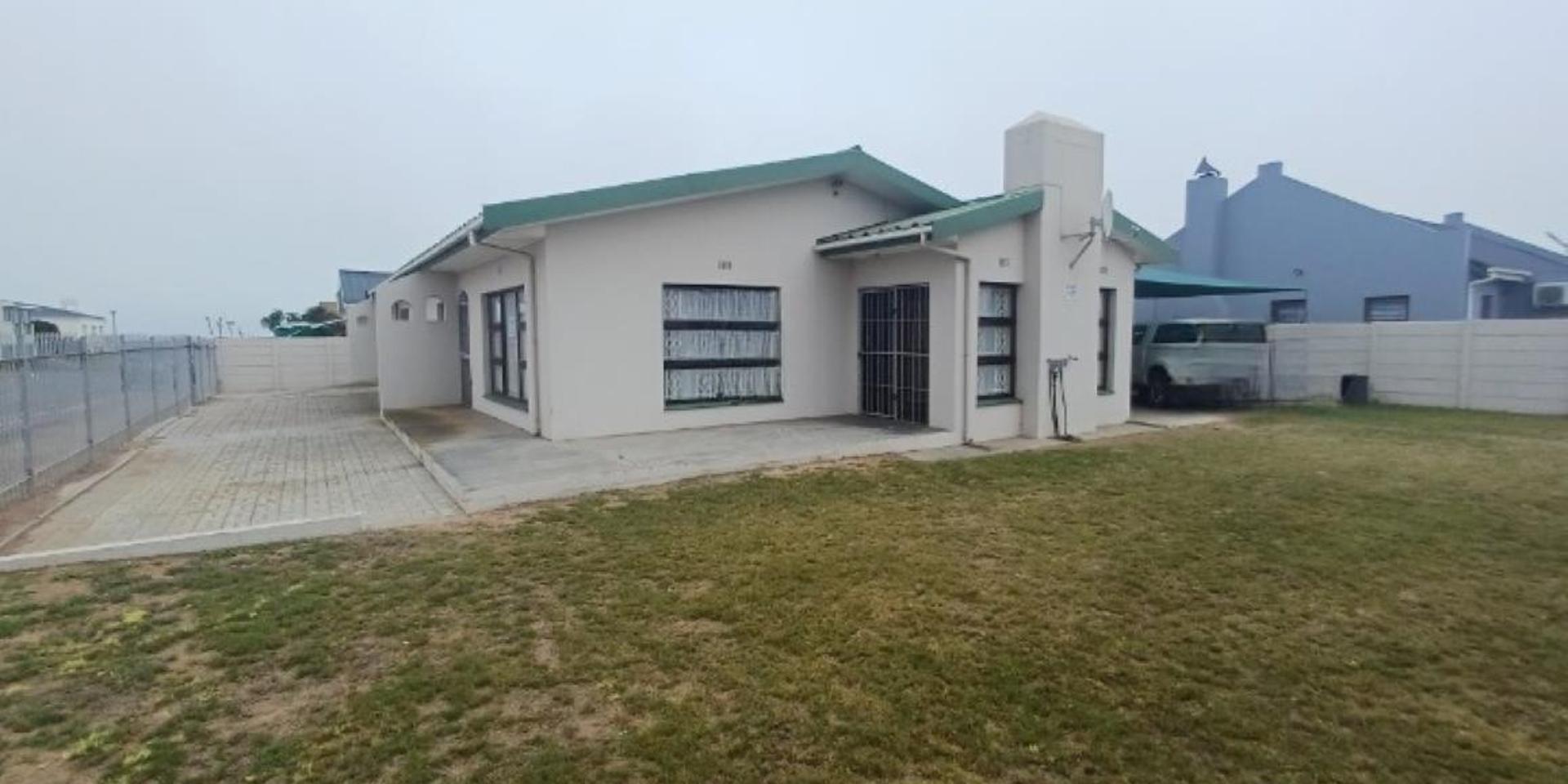Image 2 of 6
