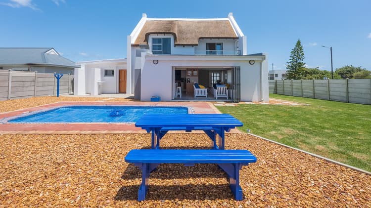 Main property image
