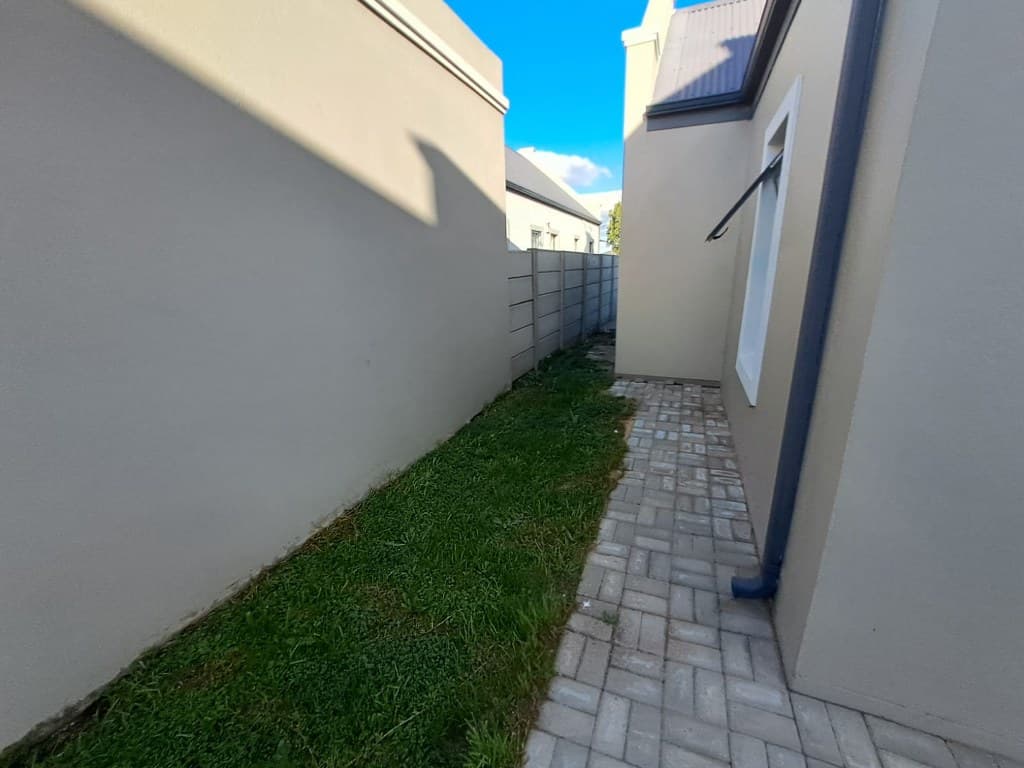 Image 15