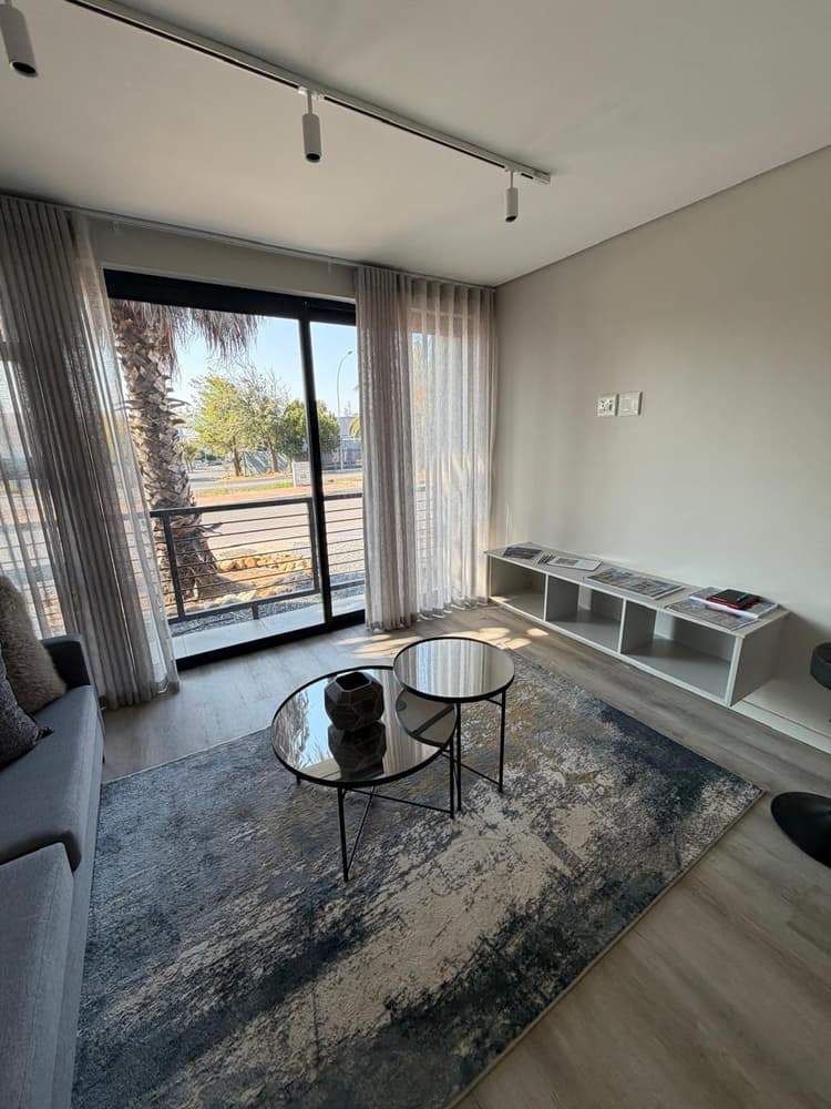 Main property image