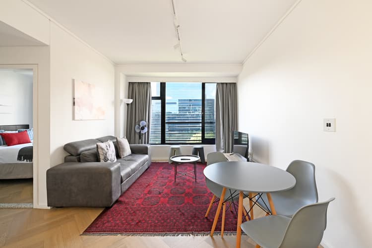 Main property image
