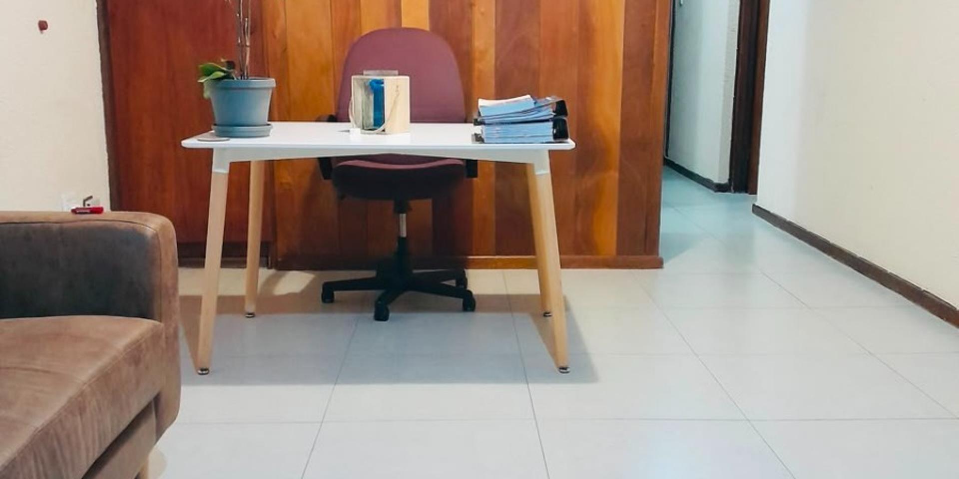 Image 5 of 6