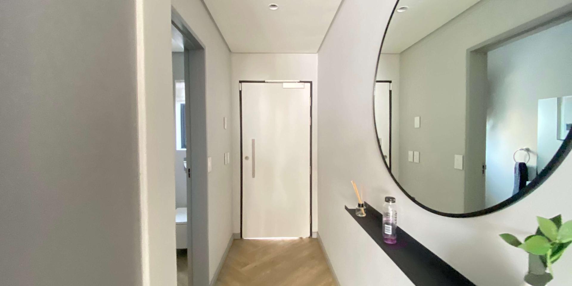 Image 3 of 6