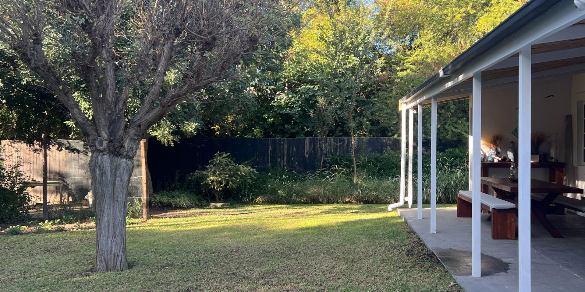 Image 4 of 6