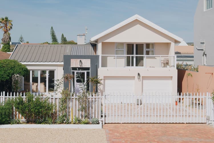 Main property image