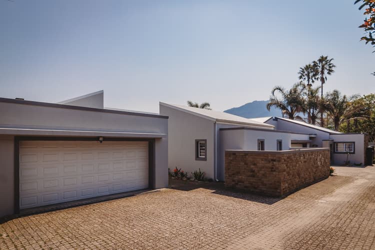 Main property image