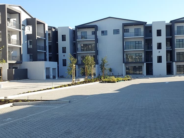Main property image