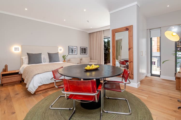 Main property image