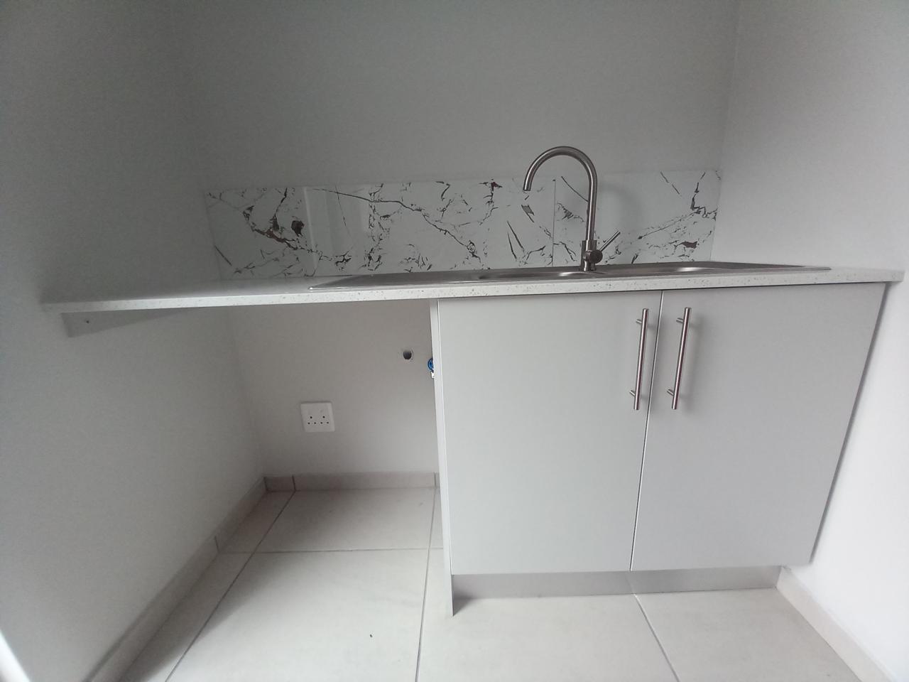 Image 5 of 6