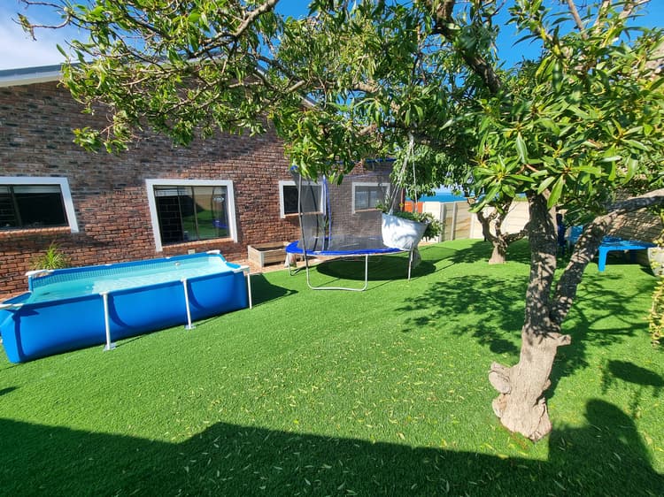 Main property image