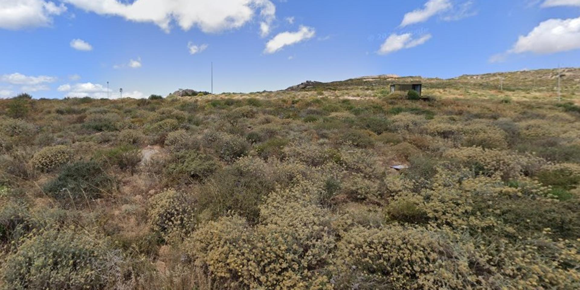 Image 4 of 6