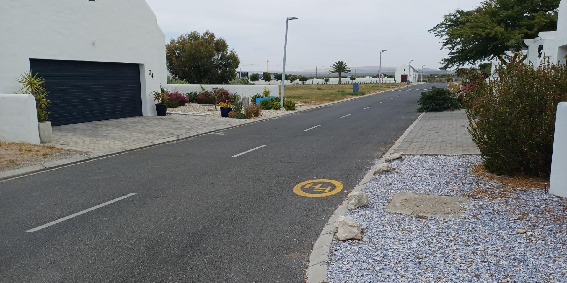 Image 4 of 6