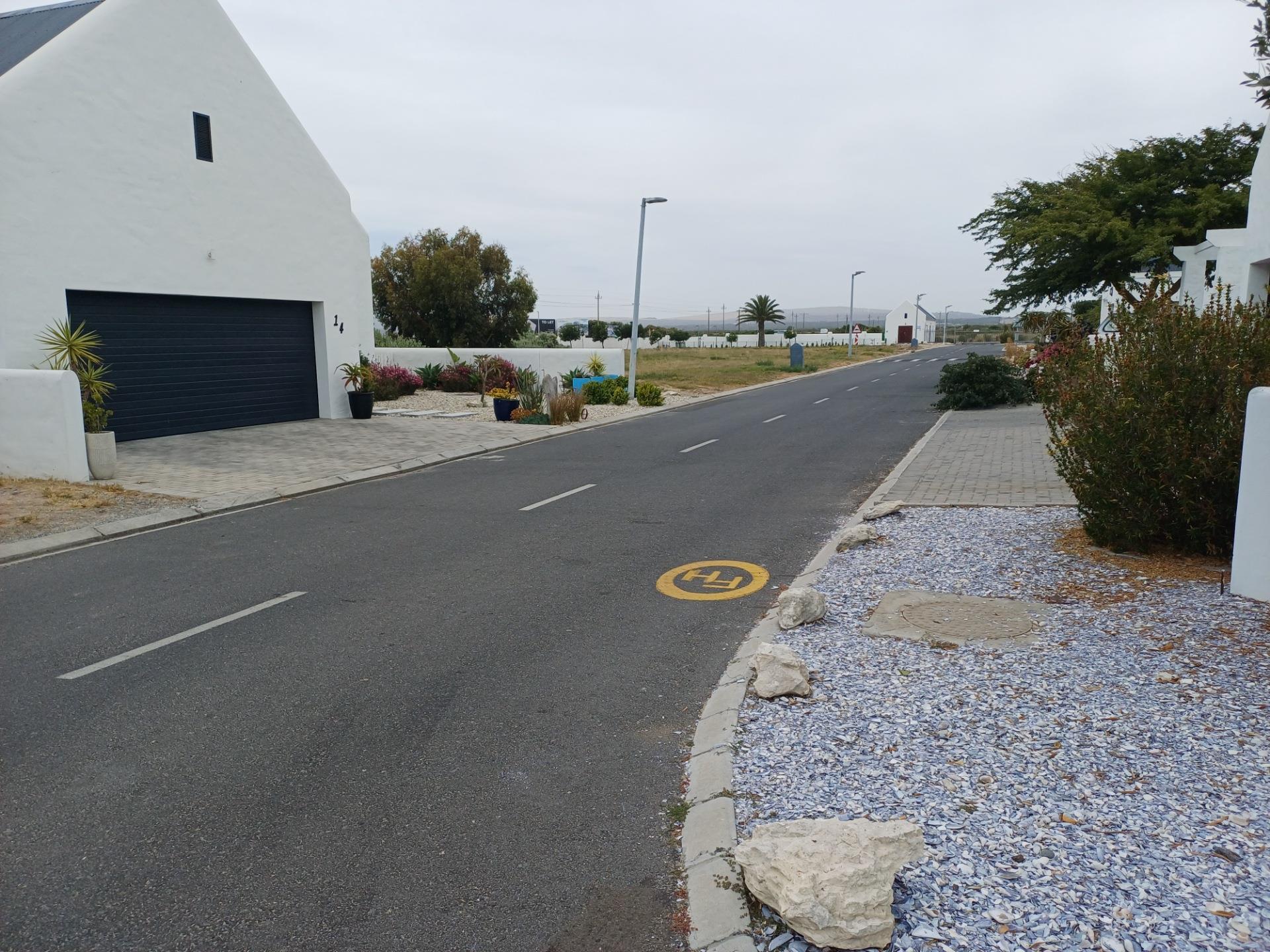 Image 4 of 6