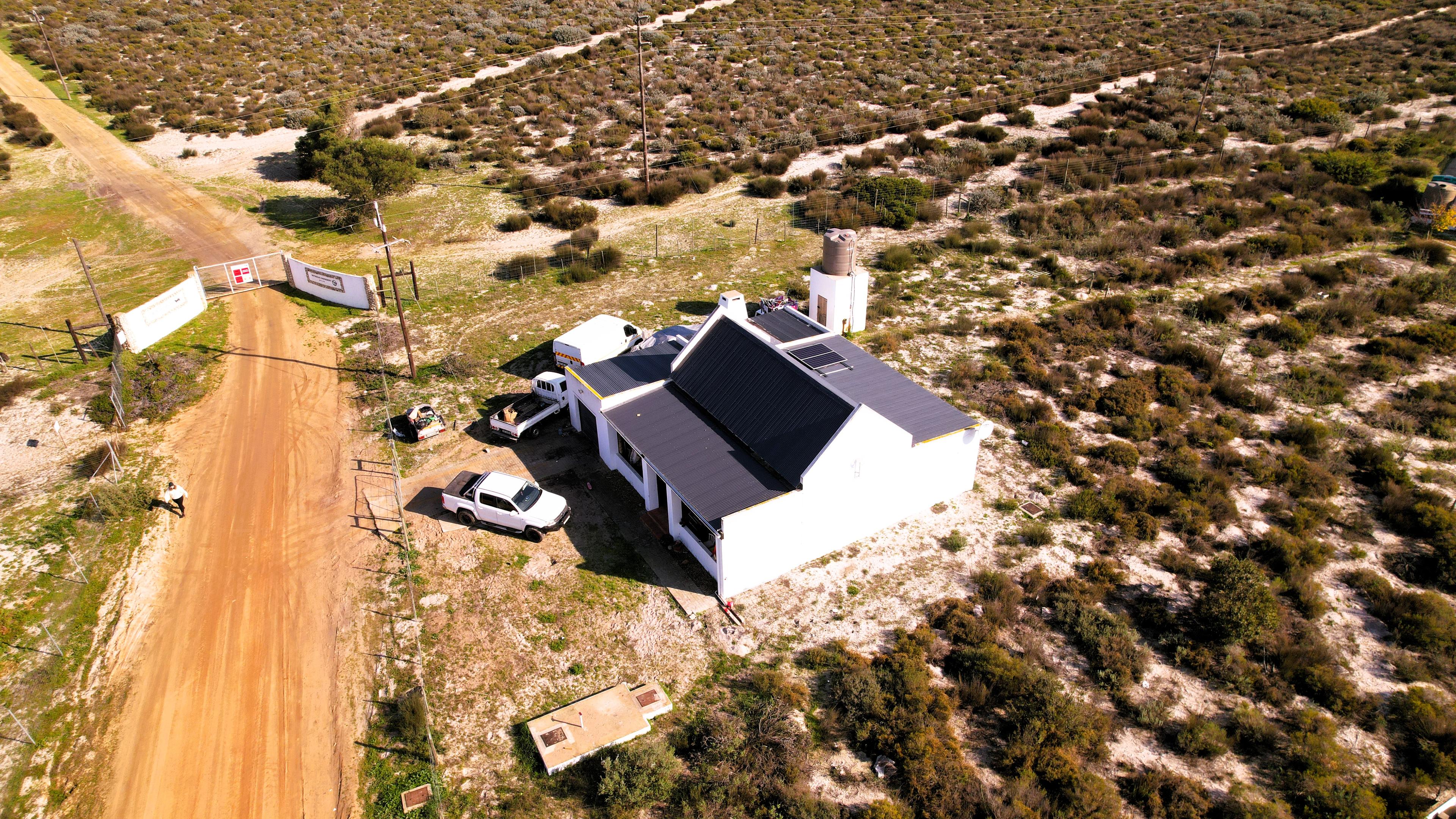 Image 3 of 6