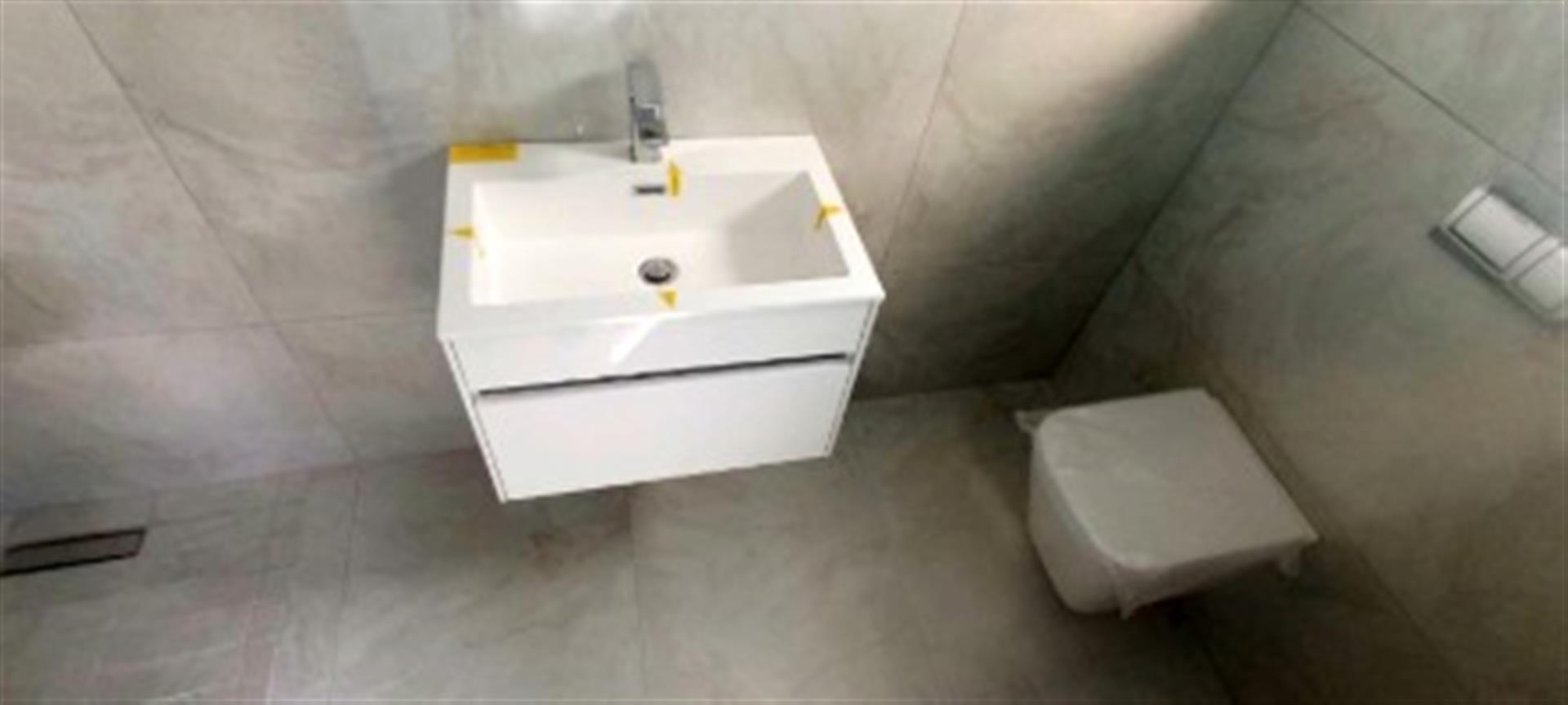 Image 27