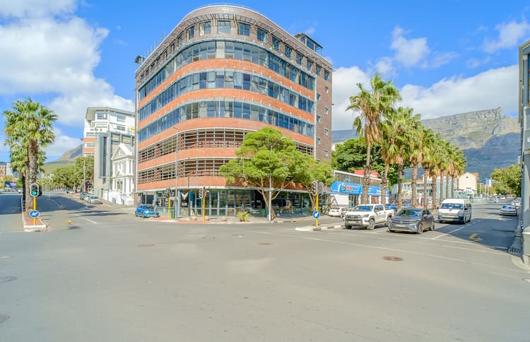 Main property image