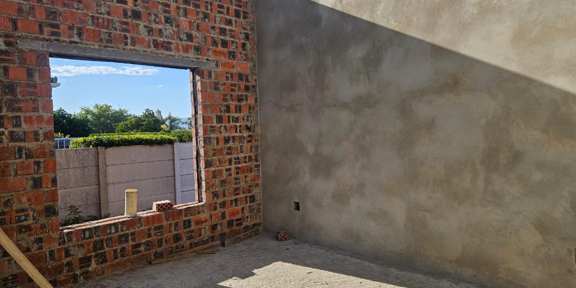 Image 2 of 6
