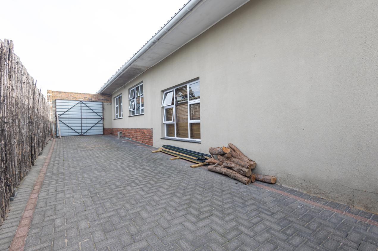 Image 35