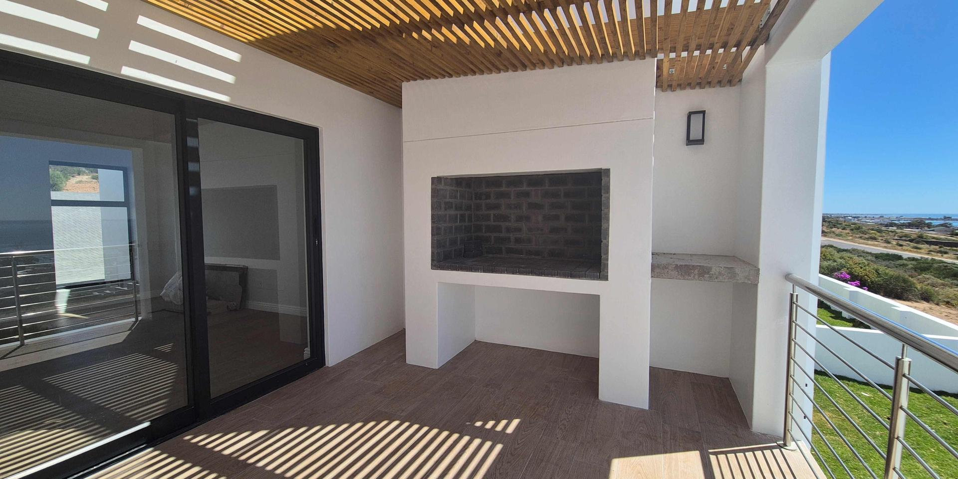 Image 3 of 6