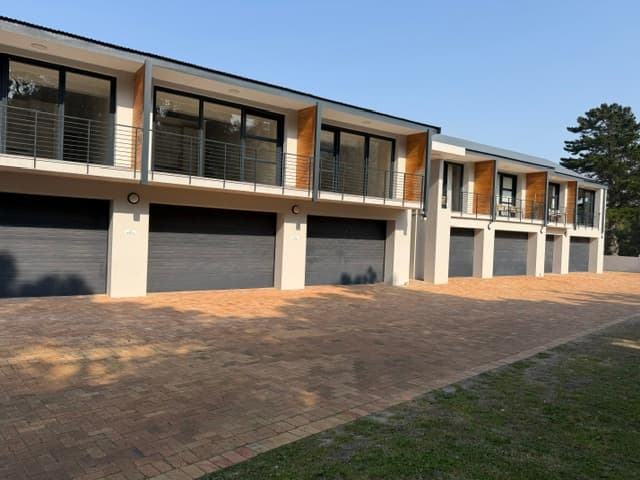 Image 2 of 6