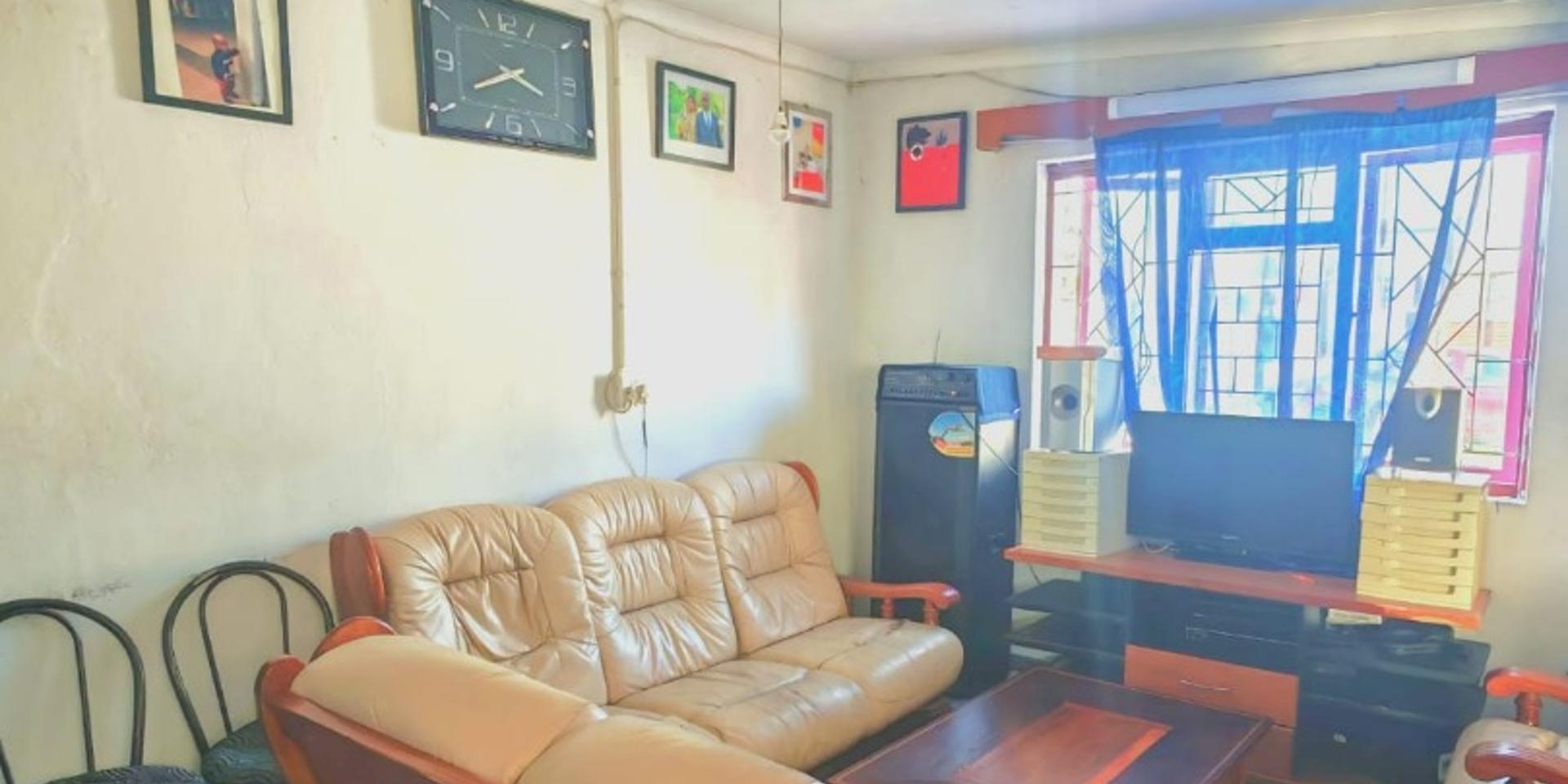 Image 1 of 6
