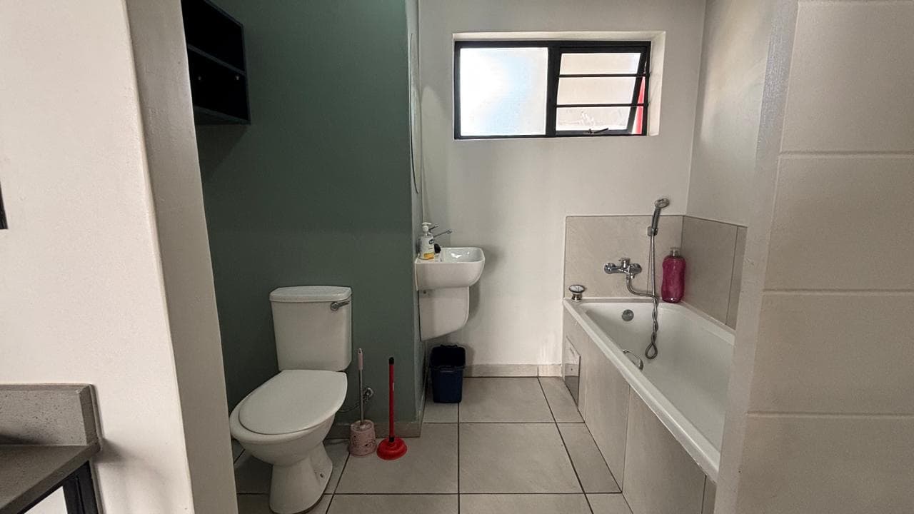 Image 10
