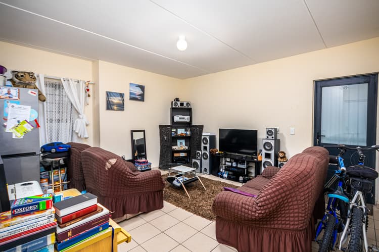 Main property image