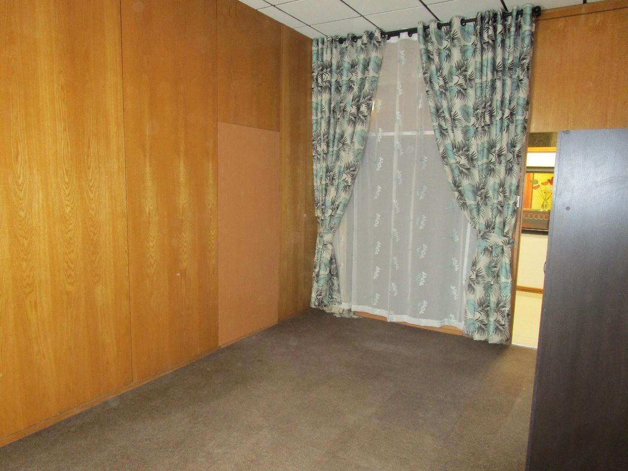 Image 35
