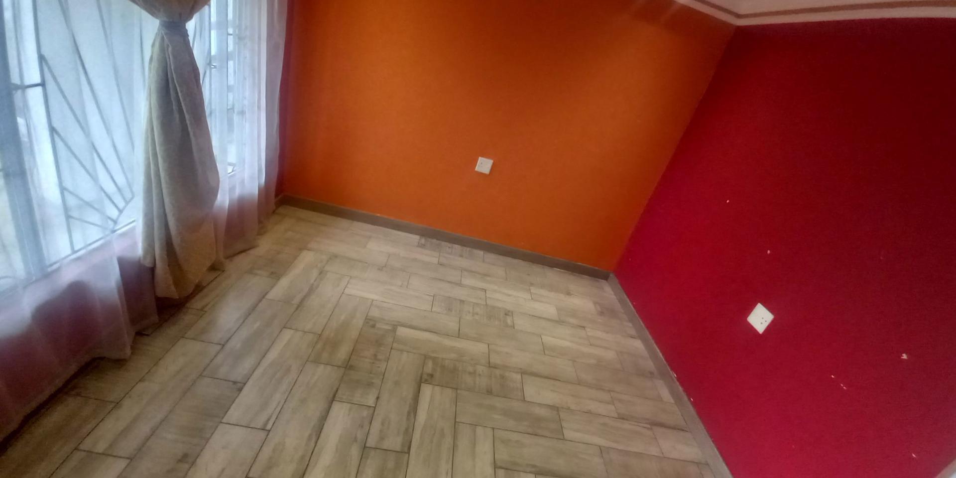Image 5 of 6